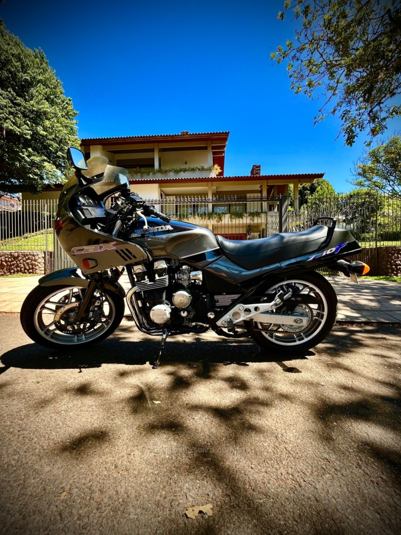 CBX 750 FOUR INDY - 1993 - ERECHIM