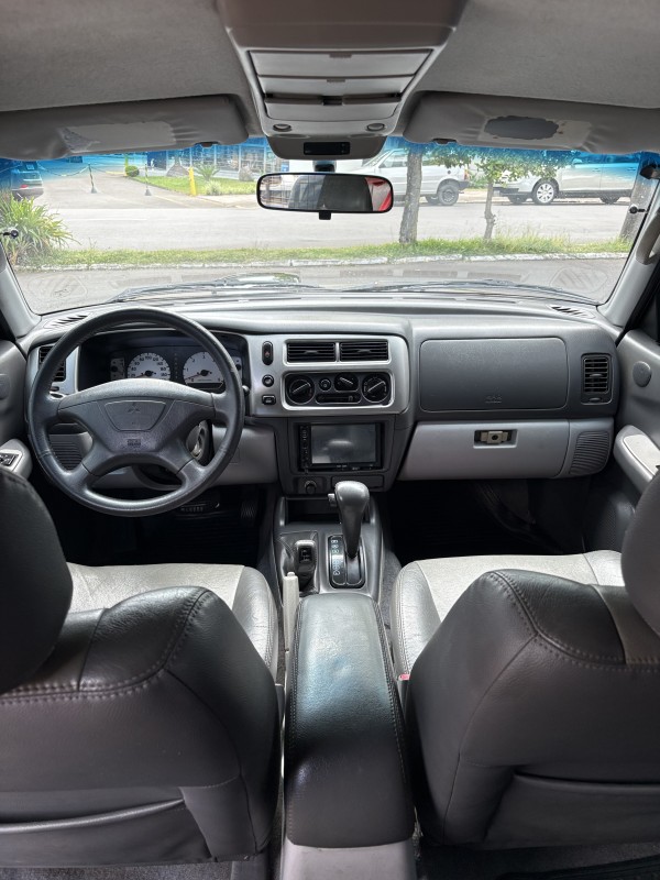 PAJERO SPORT 2.8 HPE 4X4 8V TURBO INTERCOOLER DIESEL 4P AUTOMÁTICO - 2005 - FARROUPILHA