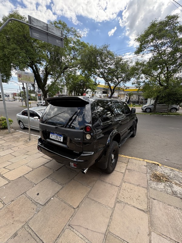 PAJERO SPORT 2.8 HPE 4X4 8V TURBO INTERCOOLER DIESEL 4P AUTOMÁTICO - 2005 - FARROUPILHA
