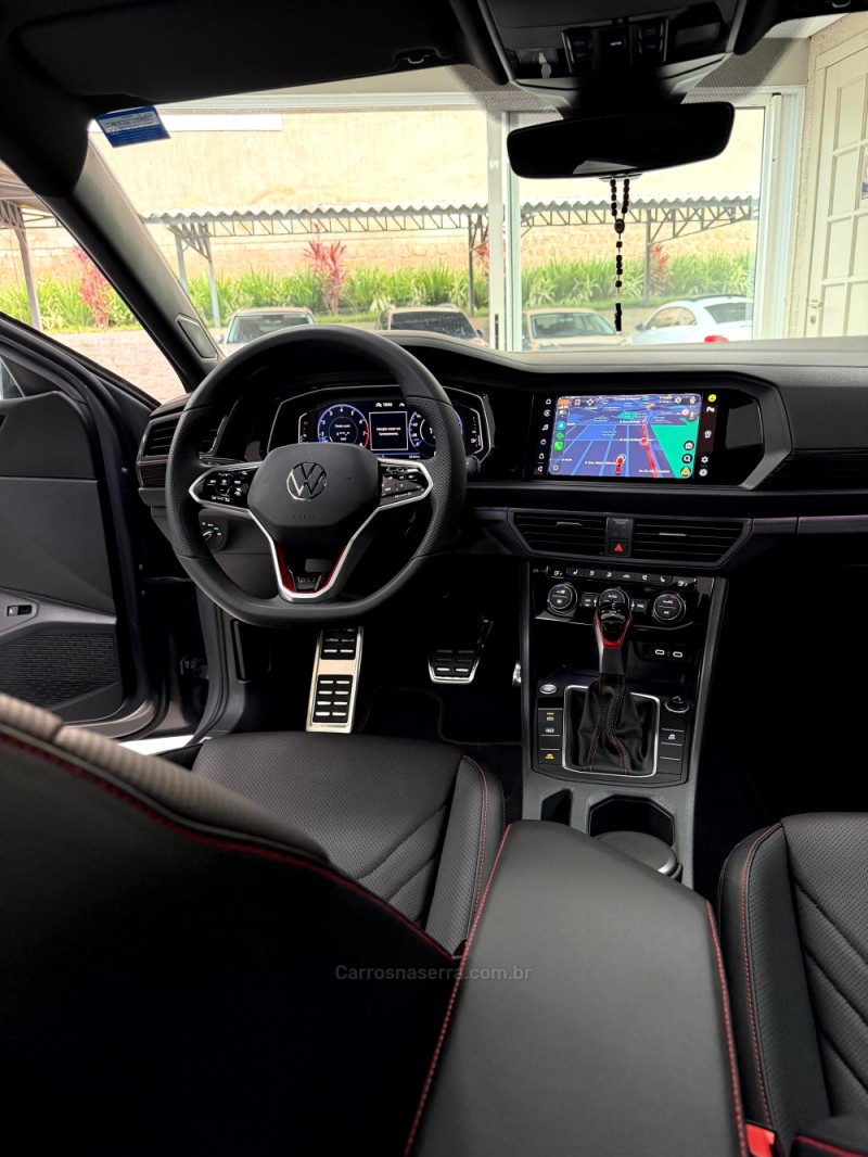 JETTA 2.0 16V TSI GLI 350 GASOLINA 4P AUTOMÁTICO - 2024 - PORTO ALEGRE