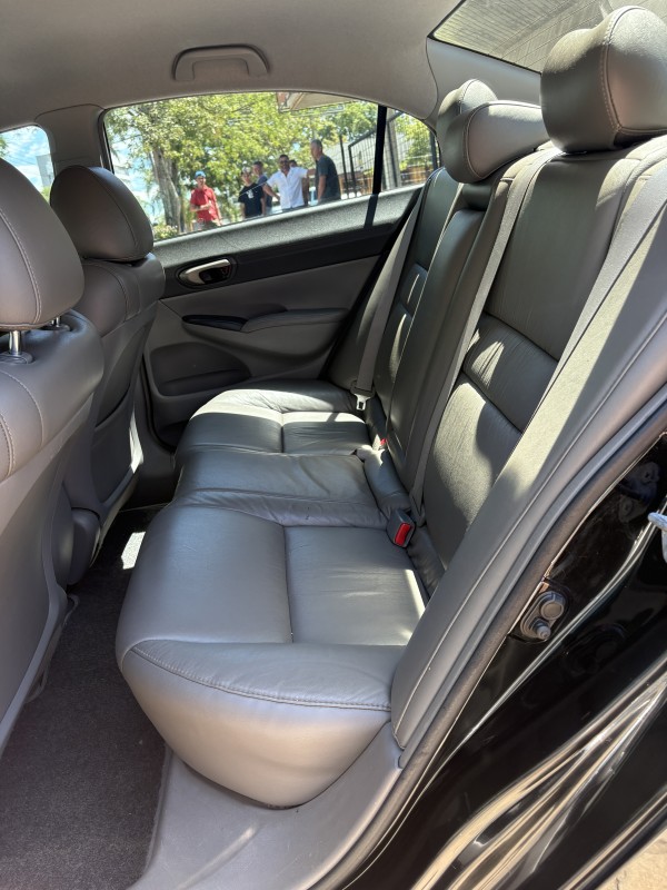 CIVIC 1.8 LXL 16V FLEX 4P AUTOMÁTICO - 2010 - FARROUPILHA