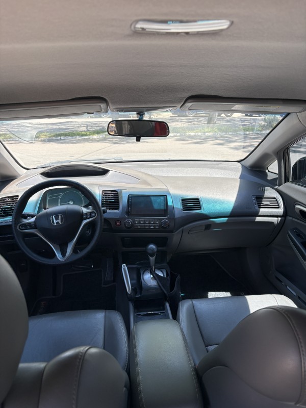 CIVIC 1.8 LXL 16V FLEX 4P AUTOMÁTICO - 2010 - FARROUPILHA