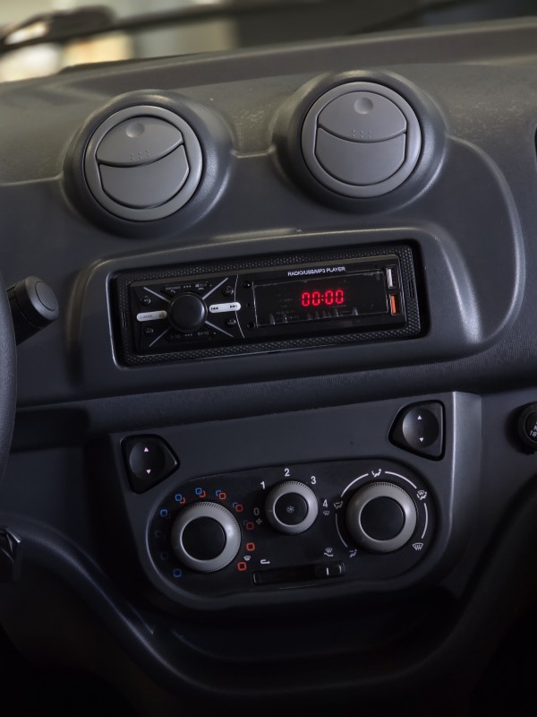 UNO 1.0 EVO VIVACE 8V FLEX 4P MANUAL - 2012 - CAXIAS DO SUL