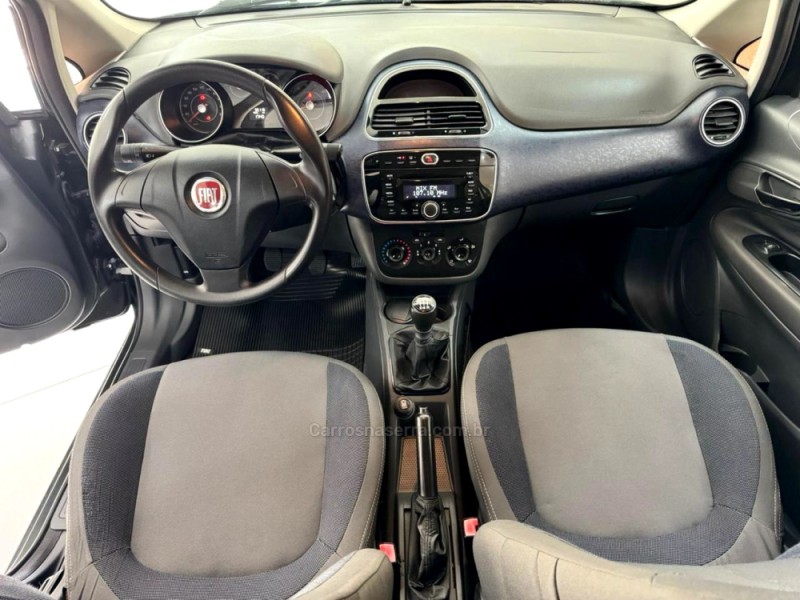 PUNTO 1.4 ATTRACTIVE 8V FLEX 4P MANUAL - 2013 - PORTO ALEGRE