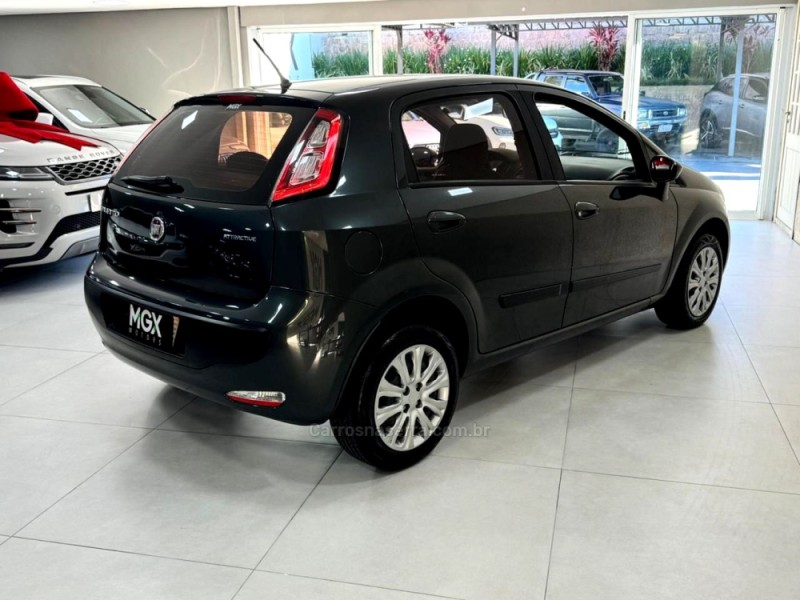 PUNTO 1.4 ATTRACTIVE 8V FLEX 4P MANUAL - 2013 - PORTO ALEGRE