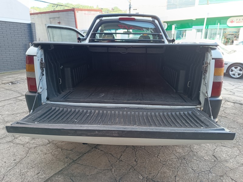 COURIER 1.6 L 8V FLEX MANUAL - 2011 - FLORES DA CUNHA