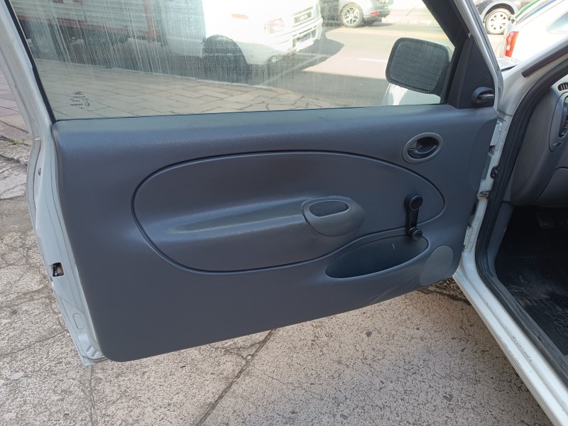 COURIER 1.6 L 8V FLEX MANUAL - 2011 - FLORES DA CUNHA