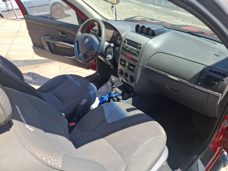 STRADA 1.8 MPI ADVENTURE CD 8V FLEX 2P MANUAL - 2011 - FARROUPILHA