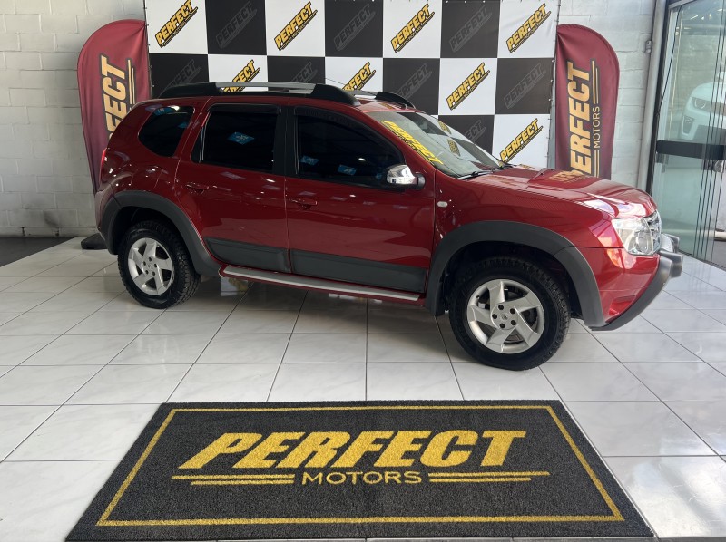 DUSTER 1.6 DYNAMIQUE 4X2 16V FLEX 4P MANUAL - 2015 - PORTãO