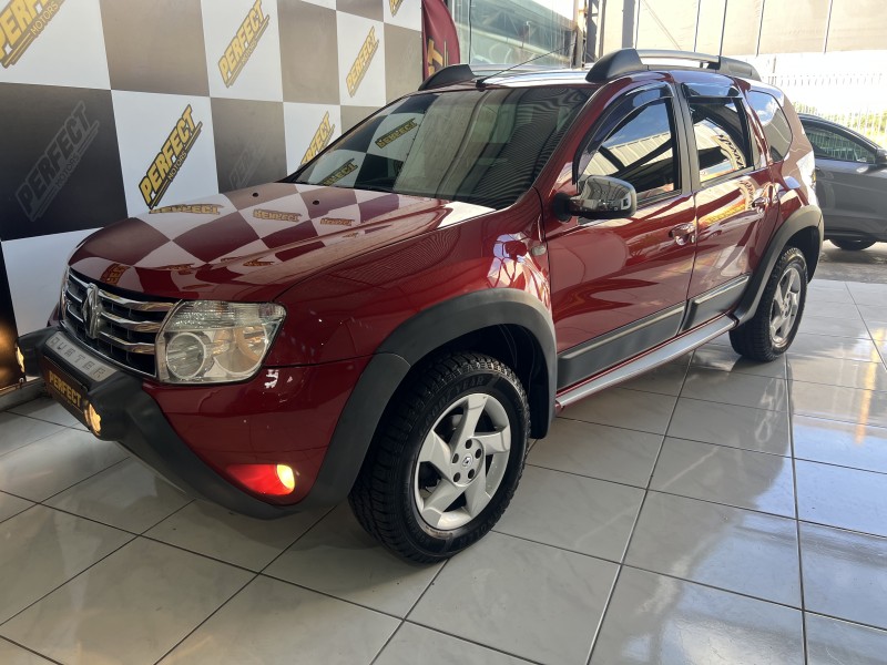 DUSTER 1.6 DYNAMIQUE 4X2 16V FLEX 4P MANUAL - 2015 - PORTãO