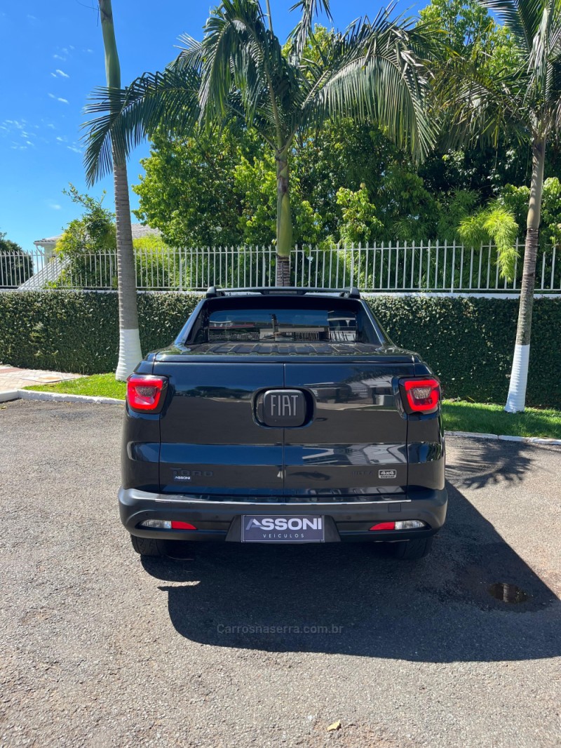 TORO 2.0 16V ULTRA 4X4 AT9 DIESEL 4P AUTOMÁTICO - 2022 - ERECHIM