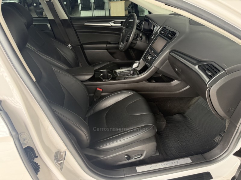 FUSION 2.0 TITANIUM FWD 16V GASOLINA 4P AUTOMÁTICO - 2014 - BENTO GONçALVES