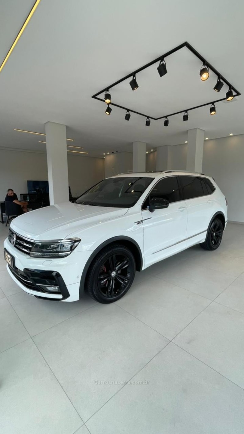 TIGUAN 2.0 ALLSPACE R-LINE 300 TSI GASOLINA 4P AUTOMÁTICO - 2020 - CAXIAS DO SUL