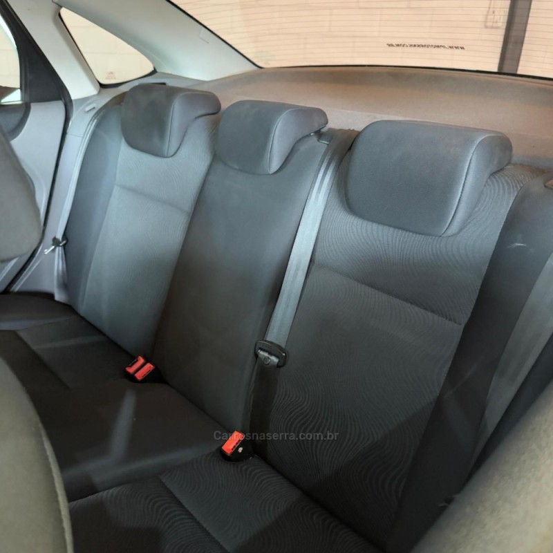 FOCUS 2.0 FC 16V GASOLINA 4P MANUAL - 2013 - NOVO HAMBURGO