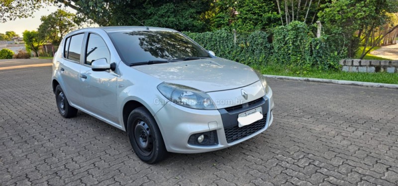 sandero 1.6 expression 16v flex 4p manual 2014 ivoti