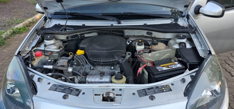 SANDERO 1.6 EXPRESSION 16V FLEX 4P MANUAL - 2014 - IVOTI