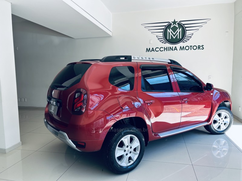 DUSTER 1.6 DYNAMIQUE 4X2 16V FLEX 4P MANUAL - 2016 - CAXIAS DO SUL