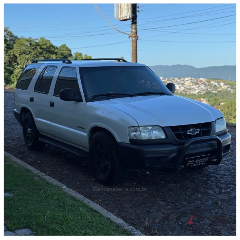 BLAZER 2.2 MPFI DLX 4X2 8V GASOLINA 4P MANUAL - 1999 - CAMPO BOM