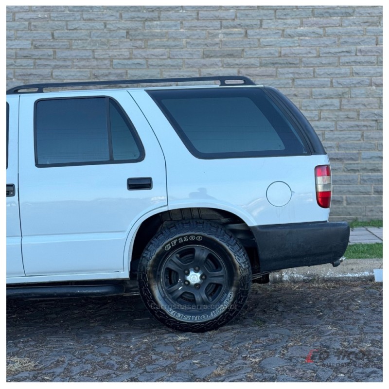 BLAZER 2.2 MPFI DLX 4X2 8V GASOLINA 4P MANUAL - 1999 - CAMPO BOM