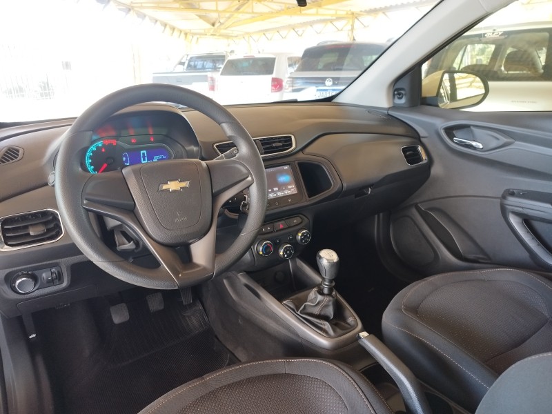 ONIX 1.4 MPFI LT 8V FLEX 4P MANUAL - 2015 - VERANóPOLIS