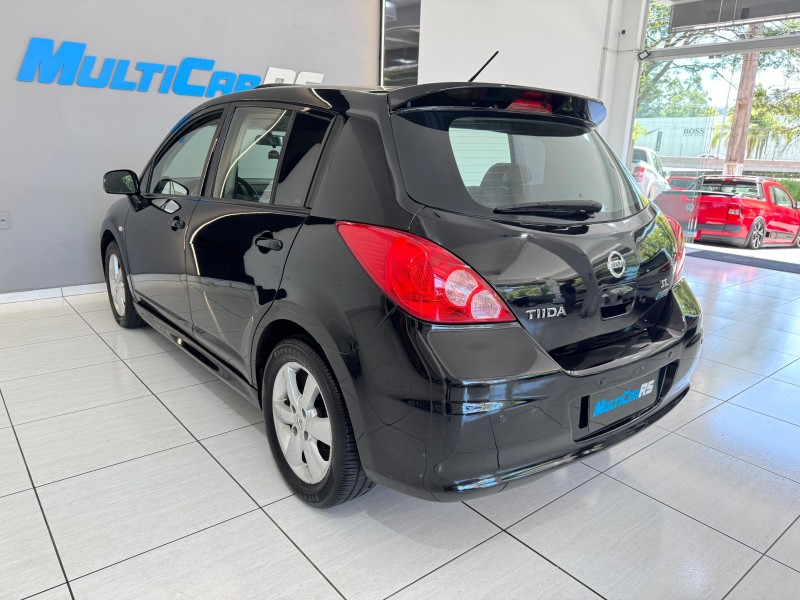 TIIDA 1.8 SL 16V FLEX 4P AUTOMÁTICO - 2013 - ESTâNCIA VELHA