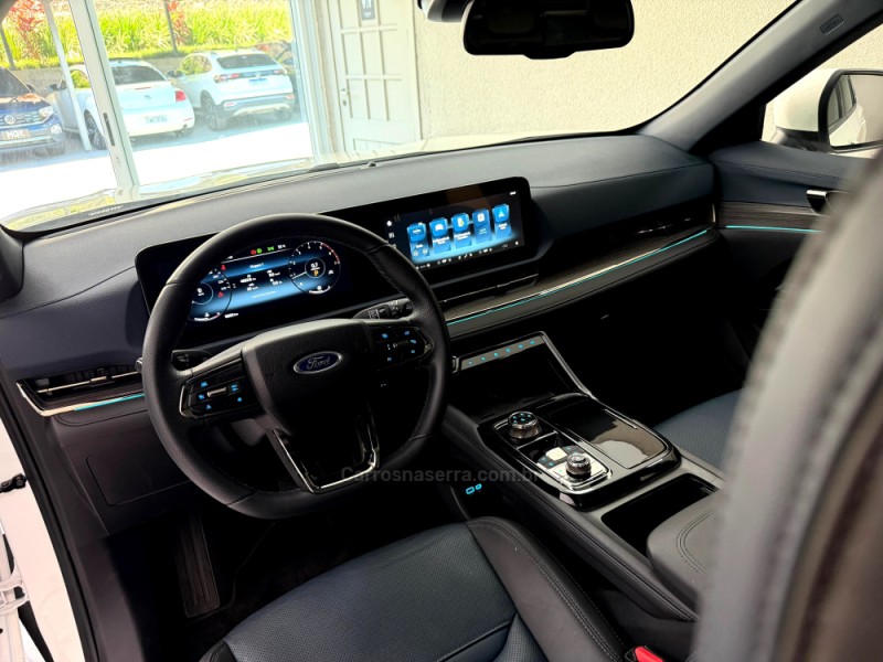 TERRITORY 1.5 GTDI ECOBOOST TITANIUM 16V GASOLINA 4P AUTOMÁTICO - 2024 - PORTO ALEGRE