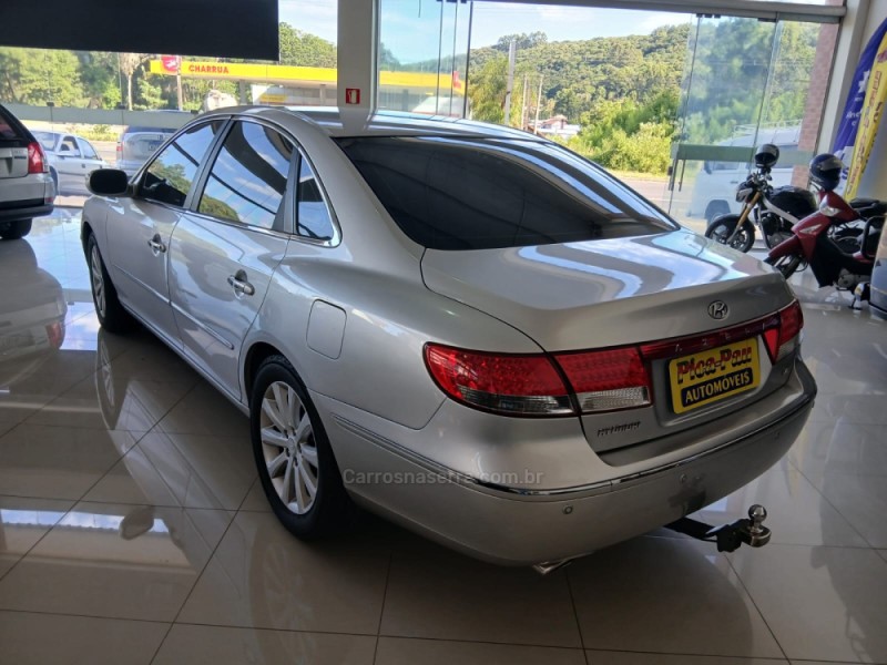 AZERA 3.3 MPFI GLS SEDAN V6 24V GASOLINA 4P AUTOMÁTICO - 2009 - NOVA PETRóPOLIS