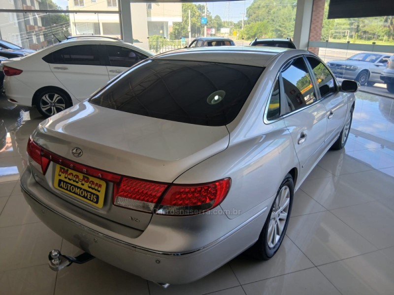 AZERA 3.3 MPFI GLS SEDAN V6 24V GASOLINA 4P AUTOMÁTICO - 2009 - NOVA PETRóPOLIS