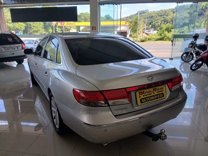 AZERA 3.3 MPFI GLS SEDAN V6 24V GASOLINA 4P AUTOMÁTICO - 2009 - NOVA PETRóPOLIS