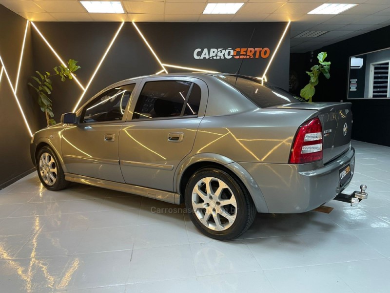 ASTRA 2.0 MPFI ADVANTAGE 8V FLEX 4P MANUAL - 2011 - NOVO HAMBURGO