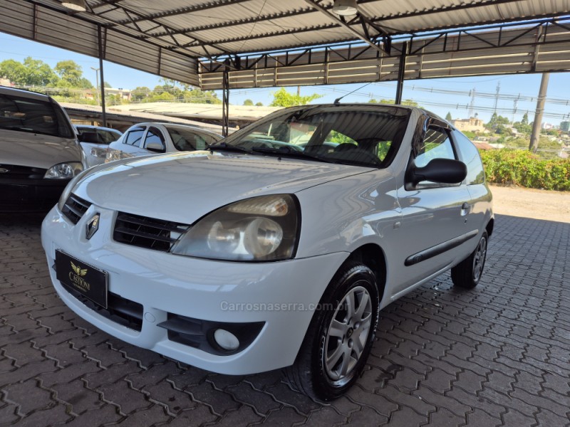 CLIO 1.0 16V FLEX 2P MANUAL - 2011 - CAXIAS DO SUL