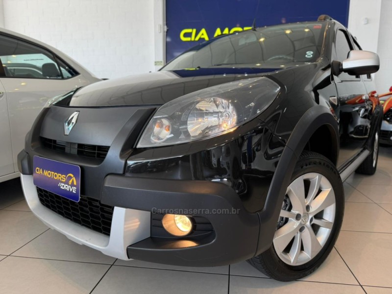 SANDERO 1.6 STEPWAY 16V FLEX 4P MANUAL - 2013 - SãO LEOPOLDO