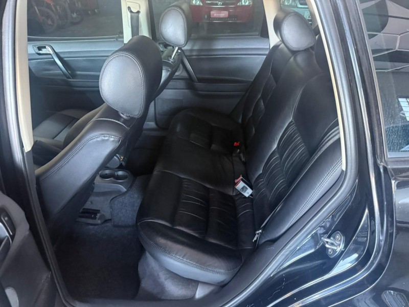 POLO 1.6 MI SÉRIE OURO 8V FLEX 4P MANUAL - 2006 - CAXIAS DO SUL