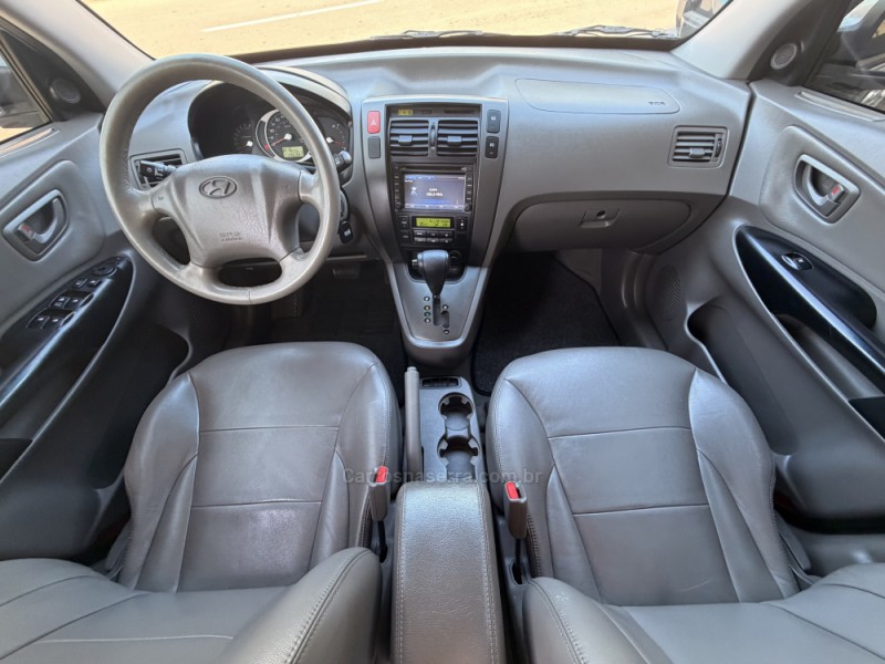 TUCSON 2.0 MPFI GLS 16V 143CV 2WD FLEX 4P AUTOMÁTICO - 2016 - FARROUPILHA