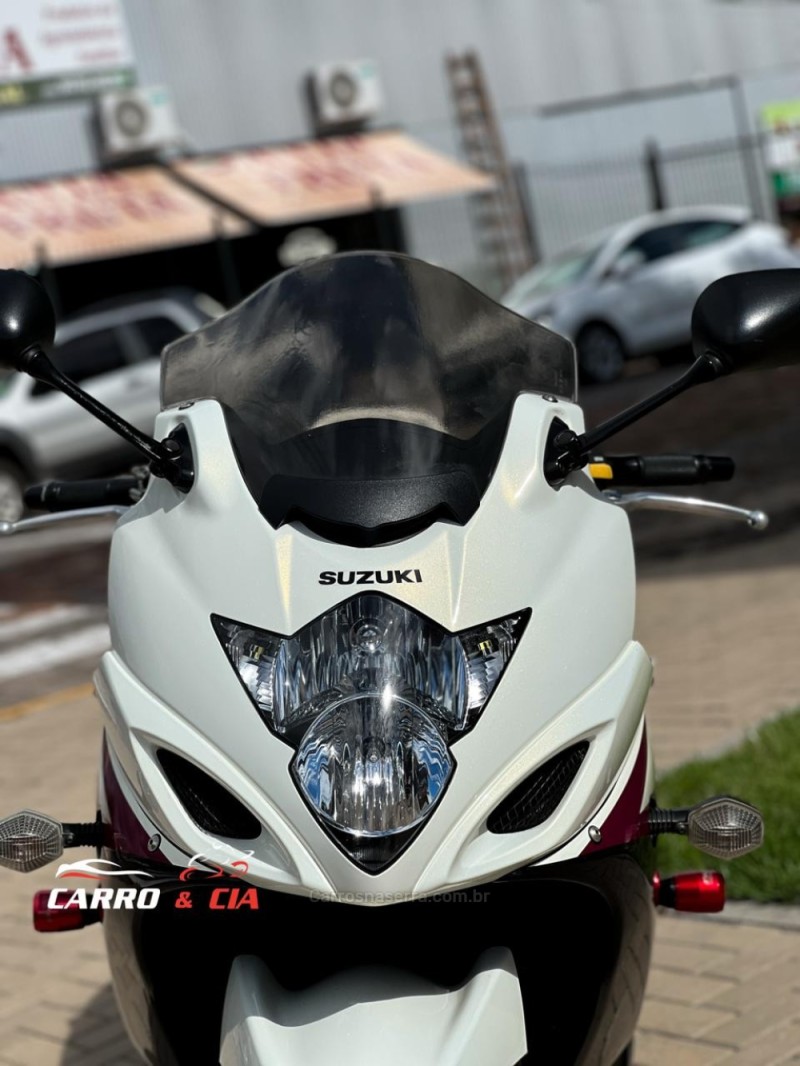 GSX 650 F - 2013 - SANTA CRUZ DO SUL