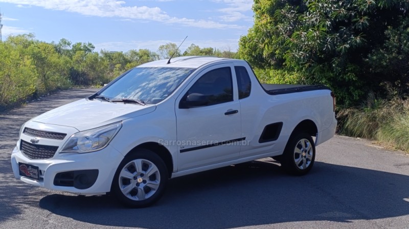 MONTANA 1.4 MPFI LS CS 8V FLEX 2P MANUAL