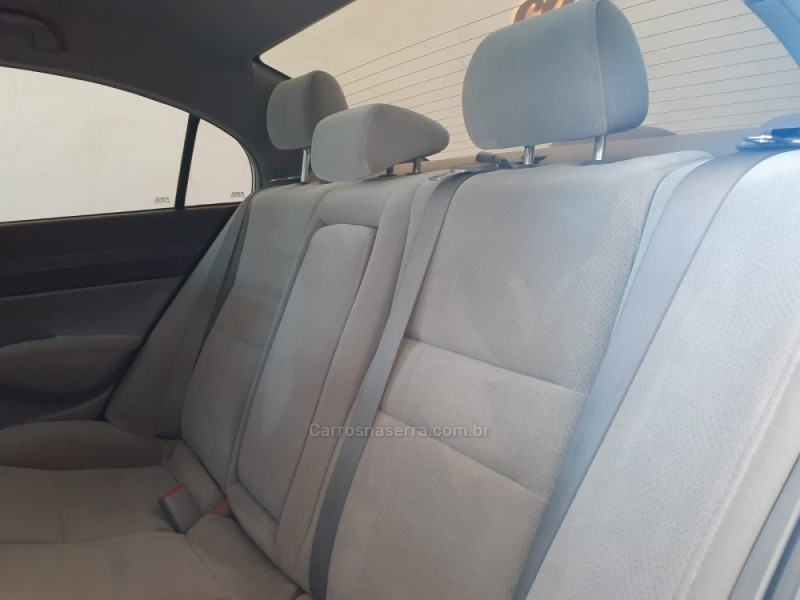 CIVIC 1.8 LX 16V GASOLINA 4P MANUAL - 2008 - CANELA