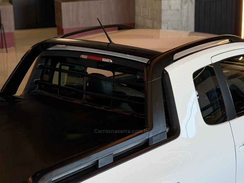 SAVEIRO 1.6 CROSS CE 8V FLEX 2P MANUAL - 2014 - DOIS IRMãOS