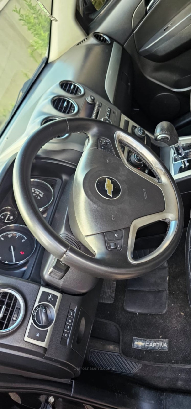 CAPTIVA 2.4 FWD SPORT 16V GASOLINA 4P AUTOMÁTICO - 2011 - IVOTI