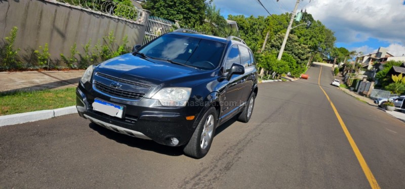 CAPTIVA 2.4 FWD SPORT 16V GASOLINA 4P AUTOMÁTICO - 2011 - IVOTI