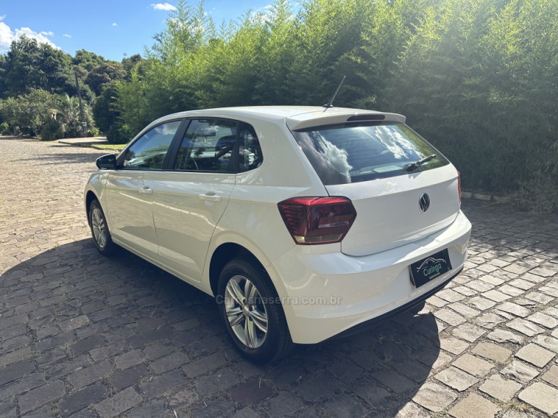 POLO 1.0 MPI 12V FLEX 4P MANUAL - 2018 - NOVA PRATA