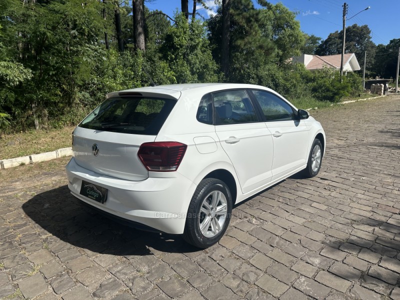 POLO 1.0 MPI 12V FLEX 4P MANUAL - 2018 - NOVA PRATA