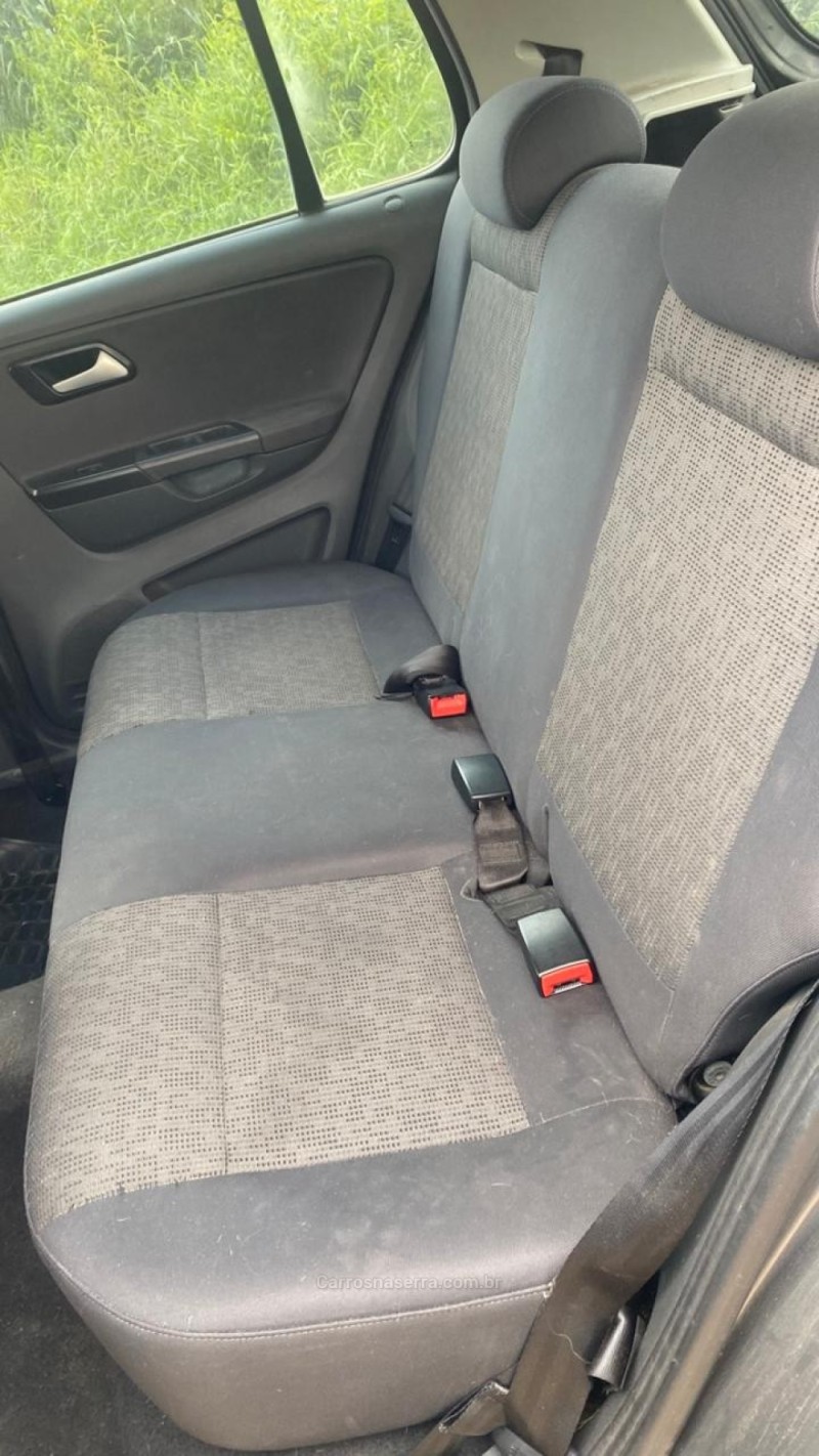 FOX 1.6 MI 8V FLEX 4P MANUAL - 2013 - IVOTI