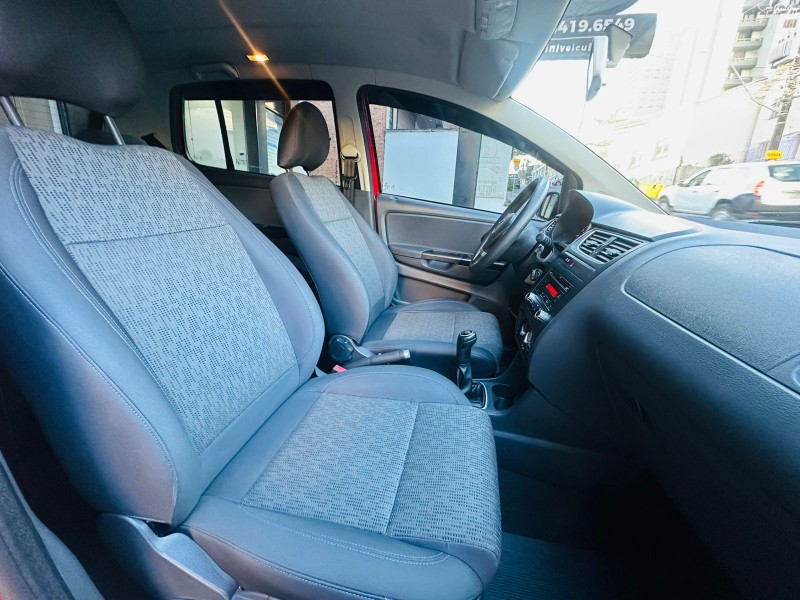 FOX 1.0 MI TREND 8V FLEX 4P MANUAL - 2013 - CAXIAS DO SUL