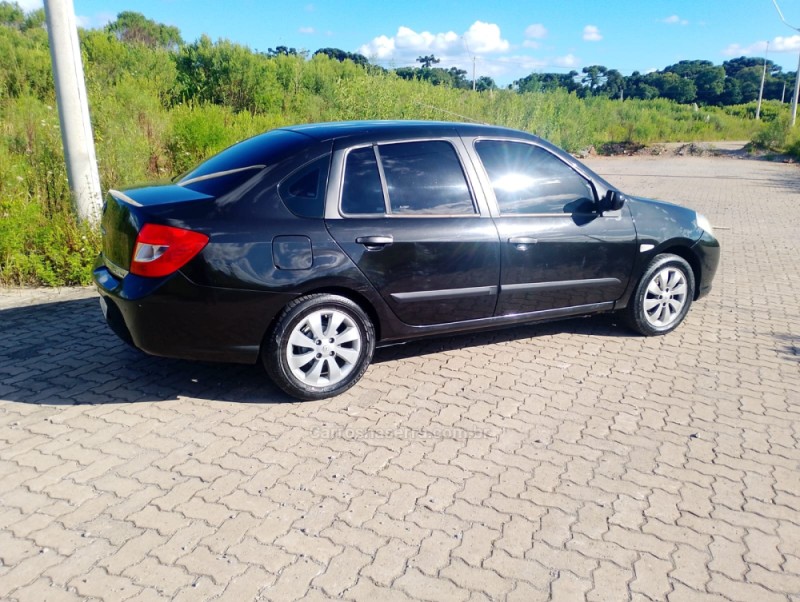SYMBOL 1.6 EXPRESSION 16V FLEX 4P MANUAL - 2010 - CAXIAS DO SUL