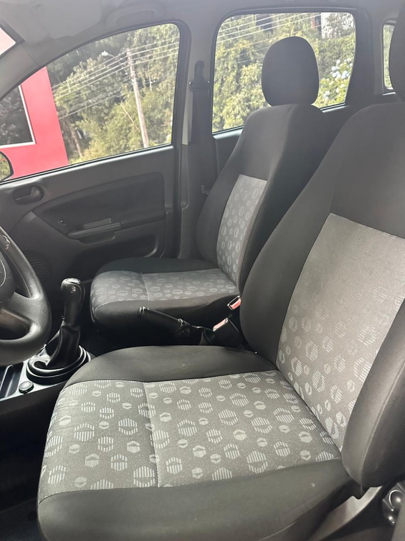 FIESTA 1.6 MPI CLASS 8V GASOLINA 4P MANUAL - 2012 - CAXIAS DO SUL
