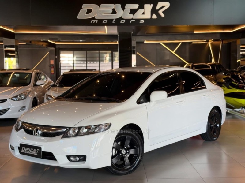 CIVIC 1.8 LXS 16V FLEX 4P MANUAL