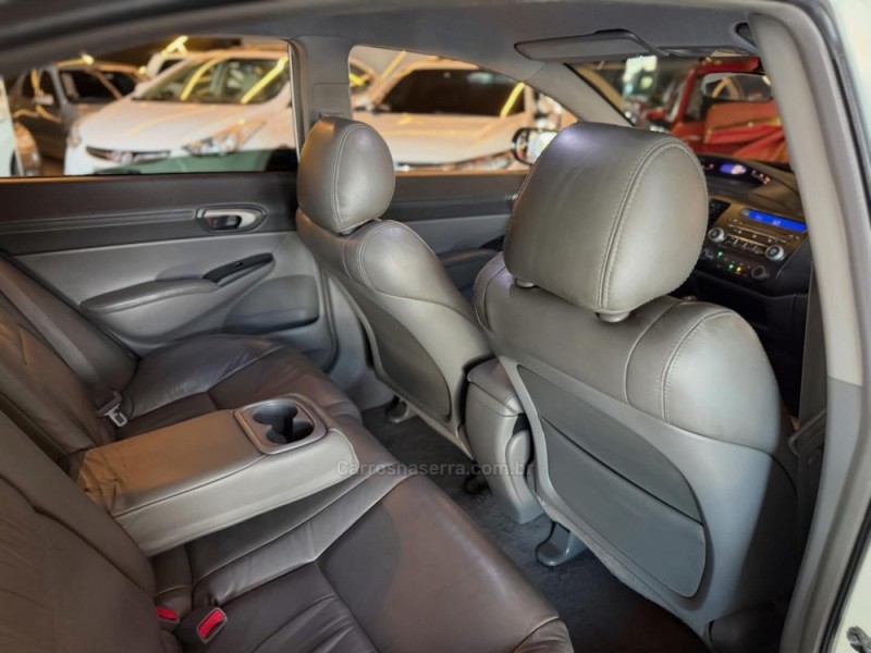 CIVIC 1.8 LXS 16V FLEX 4P MANUAL - 2010 - NOVO HAMBURGO