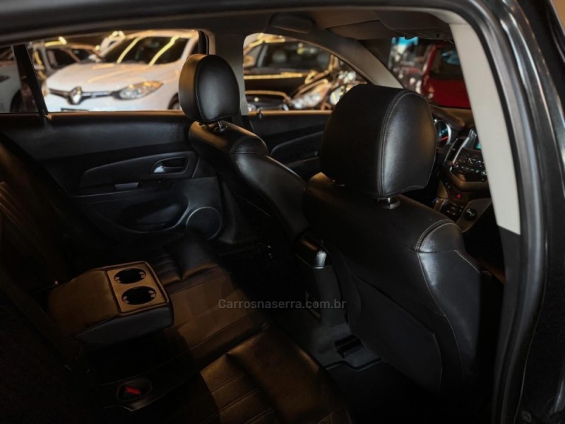 CRUZE 1.8 LT SPORT6 16V FLEX 4P AUTOMÁTICO - 2013 - NOVO HAMBURGO