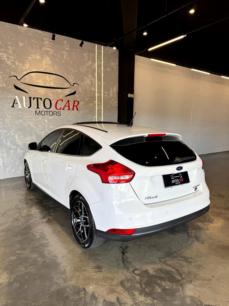 FOCUS 2.0 TITANIUM HATCH 16V FLEX 4P AUTOMÁTICO - 2018 - CAXIAS DO SUL